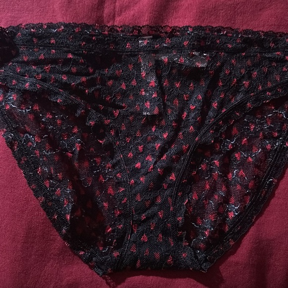 🆕Victoria Secret Lace Bikini Panty Size M - Picture 5 of 9